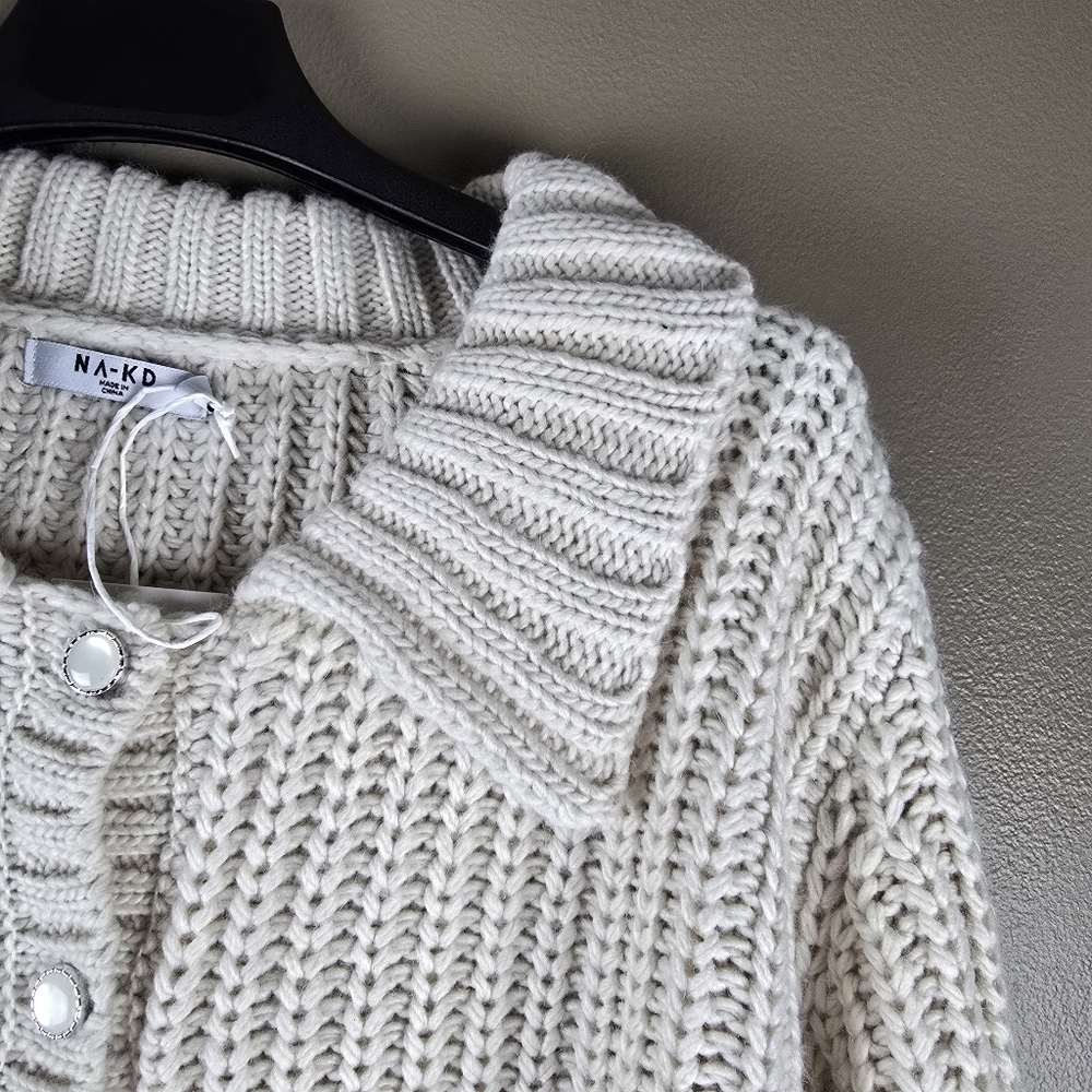 NA-KD Knitted Cardigan Sweater Large - Picture 5 of 13